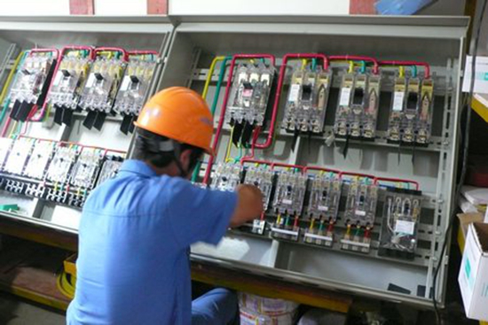 河北配電箱廠家除塵